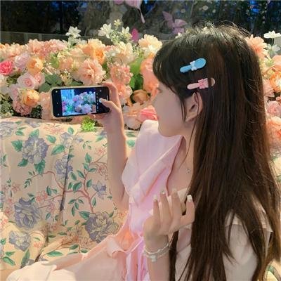 求救眨眨眼